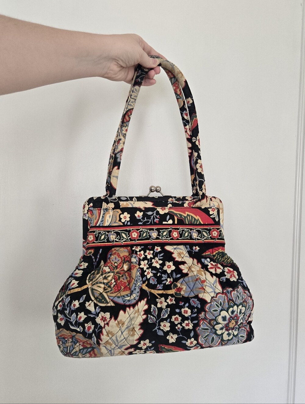 Vera Bradley Alice Kiss Lock Frame Sittin In A Tree Floral Quilted Shoulder Bag